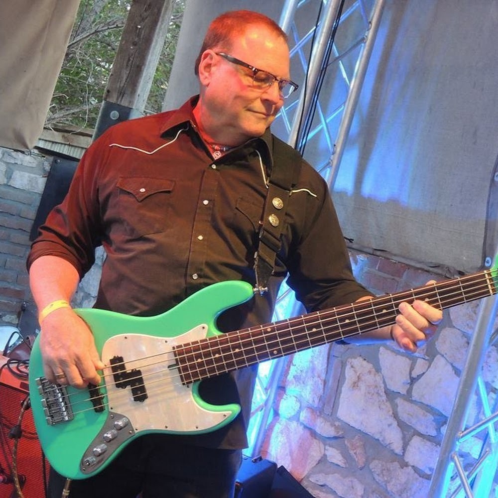 Meet your Posher, Mark